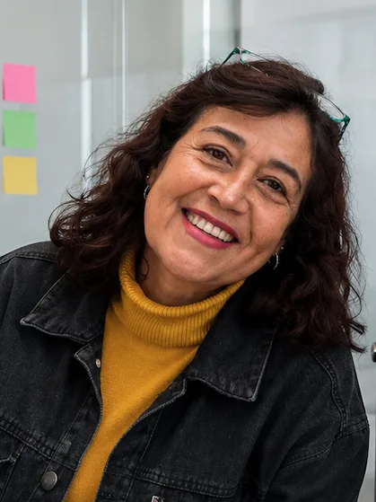 Claudia Véliz